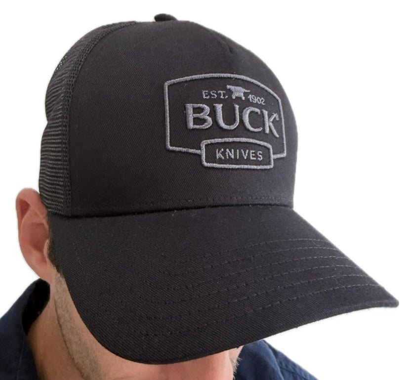 Buck Embroidered Logo trucker cap - Black